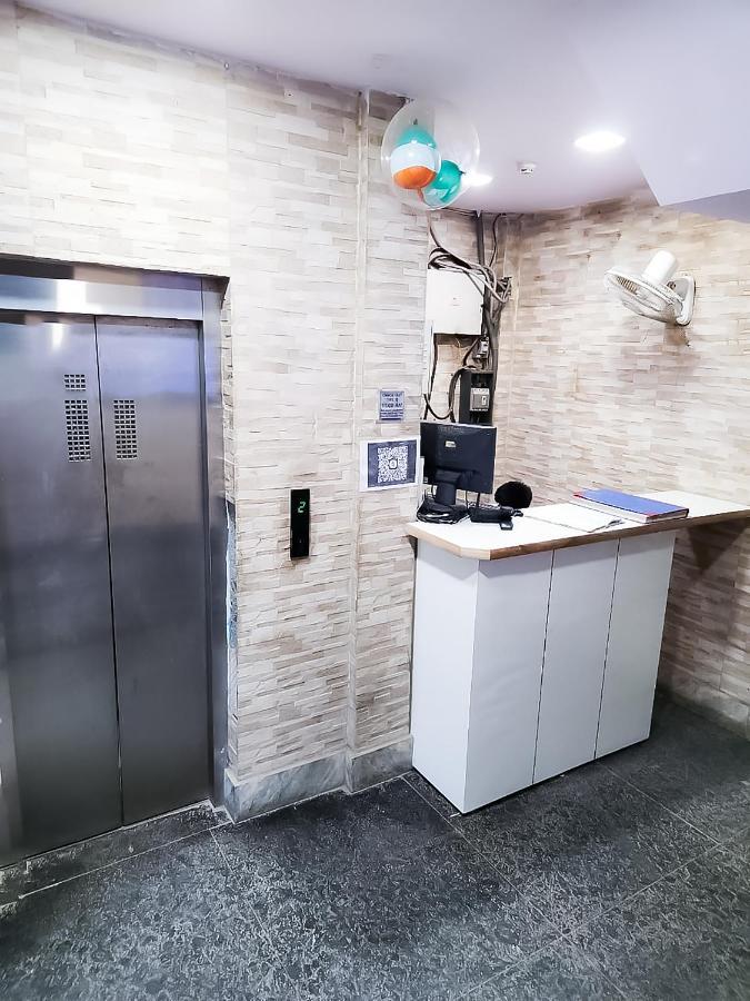 Roomshala 122 Hotel Park View - Near Adarsh Nagar New Delhi Exterior photo